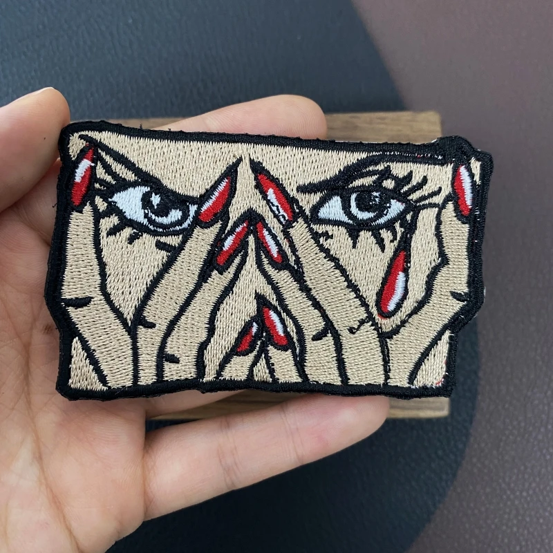 Pegatinas adhesivas de fusión en caliente para ropa, insignias de moral bordadas con ojos de chica de Anime, Parche de gancho y lazo, emblemas sexys - imagen 5