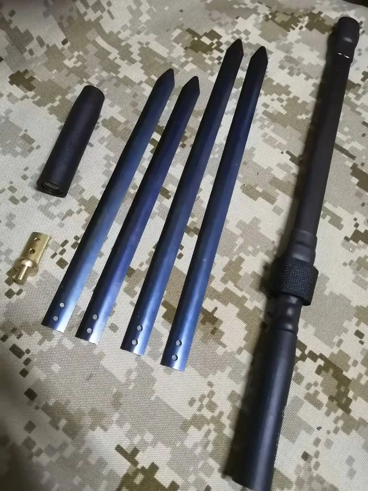 Antena plegable táctica PRC152A con accesorios compatibles para una comunicación de radio mejorada