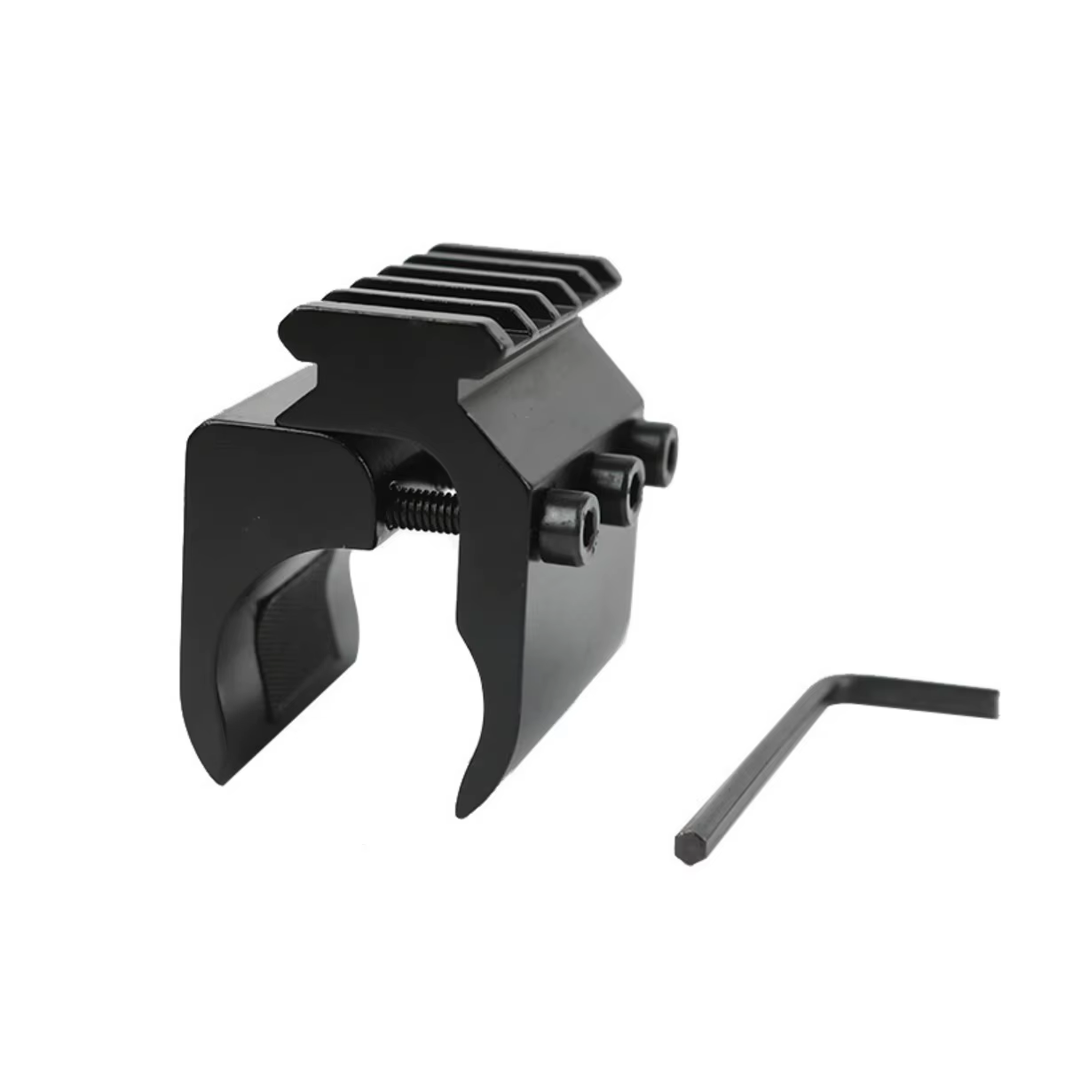 Detalle de la abrazadera de aleación de aluminio instalada en tubo de rifle