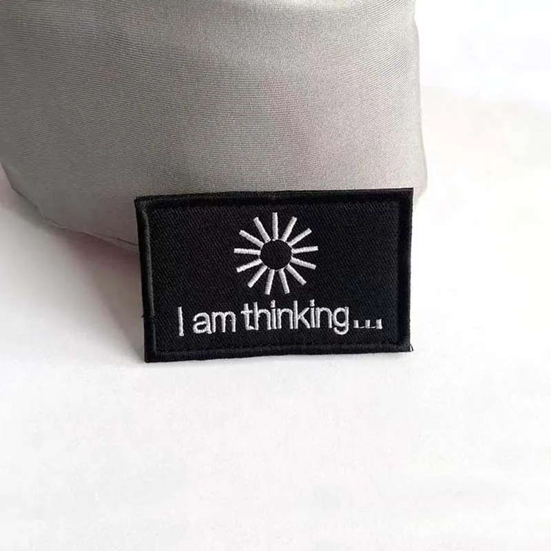 Estoy pensando... Parches bordados con apliques de ropa con emblema de moral táctica con gancho y bucle, insignia inspiradora, pegatinas para mochila - imagen 2