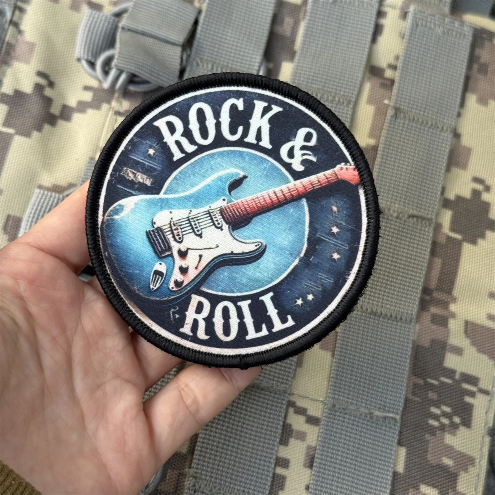 Parche táctico de moral ROCK & ROLL, insignia militar, guitarra eléctrica, parches de gancho y bucle impresos para ropa, pegatina para mochila - imagen 3