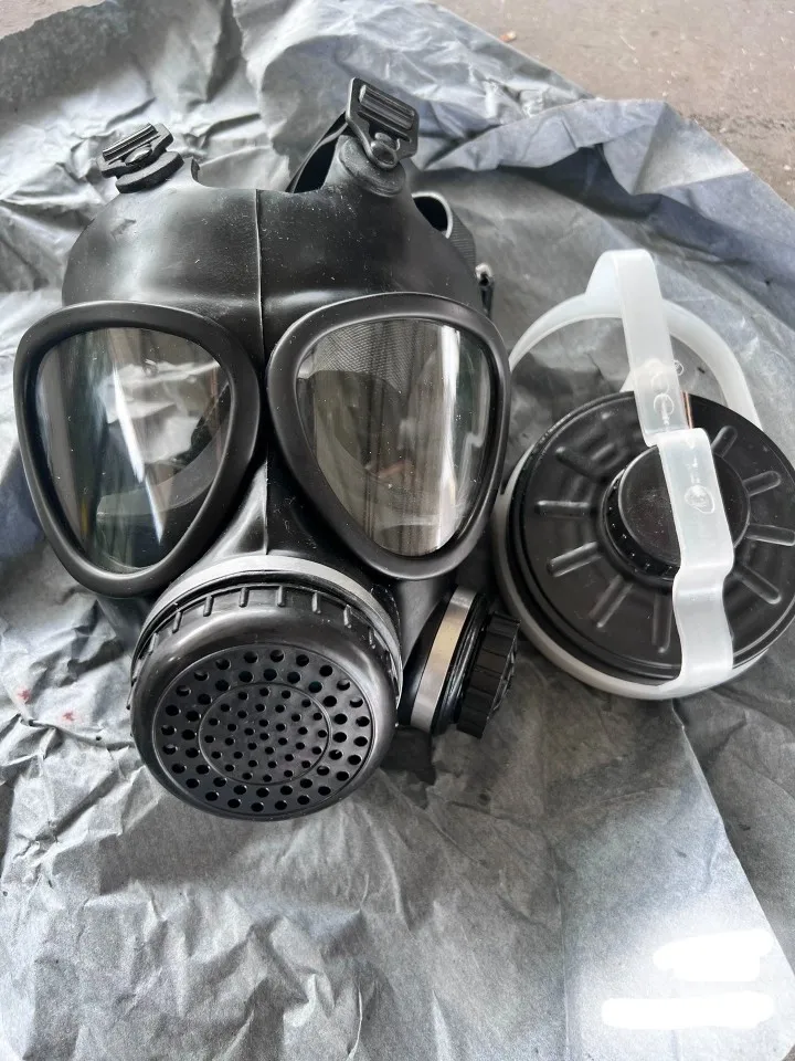 La nueva diadema con máscara protectora tipo 05 con máscara de gas FMJ05 es una versión con banda elástica - imagen 2