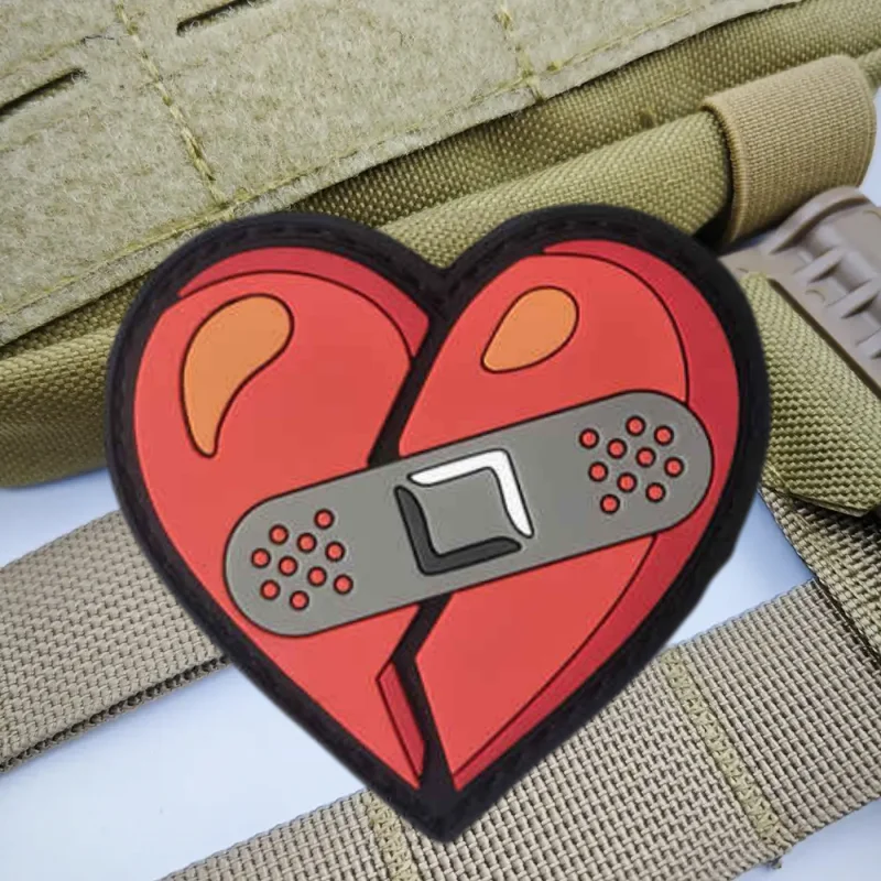 Parche de PVC 3D "Corazón agrietado", chaleco táctico, sombreros con gancho y bucle, insignia de moral, mochila, pegatinas decorativas, parches para brazalete para ropa - imagen 4