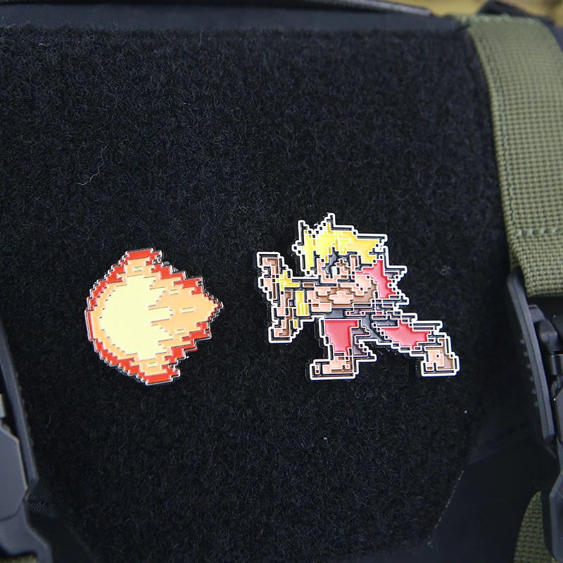 Shakunetsu Hadoken juego de Arcade mosaico parches de Metal estilo píxel insignias tácticas DIY para ropa decoración de mochila con gancho - imagen 4