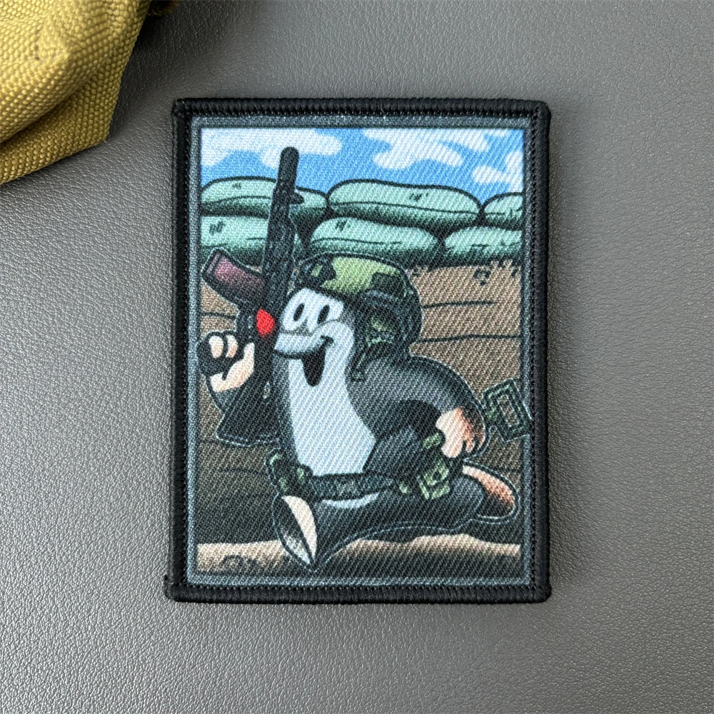 Parches tácticos de Mole Krtek, insignia de operador moral, brazalete del ejército militar, pegatinas de chaleco de mochila con emblema de Velcro impreso divertido - imagen 3