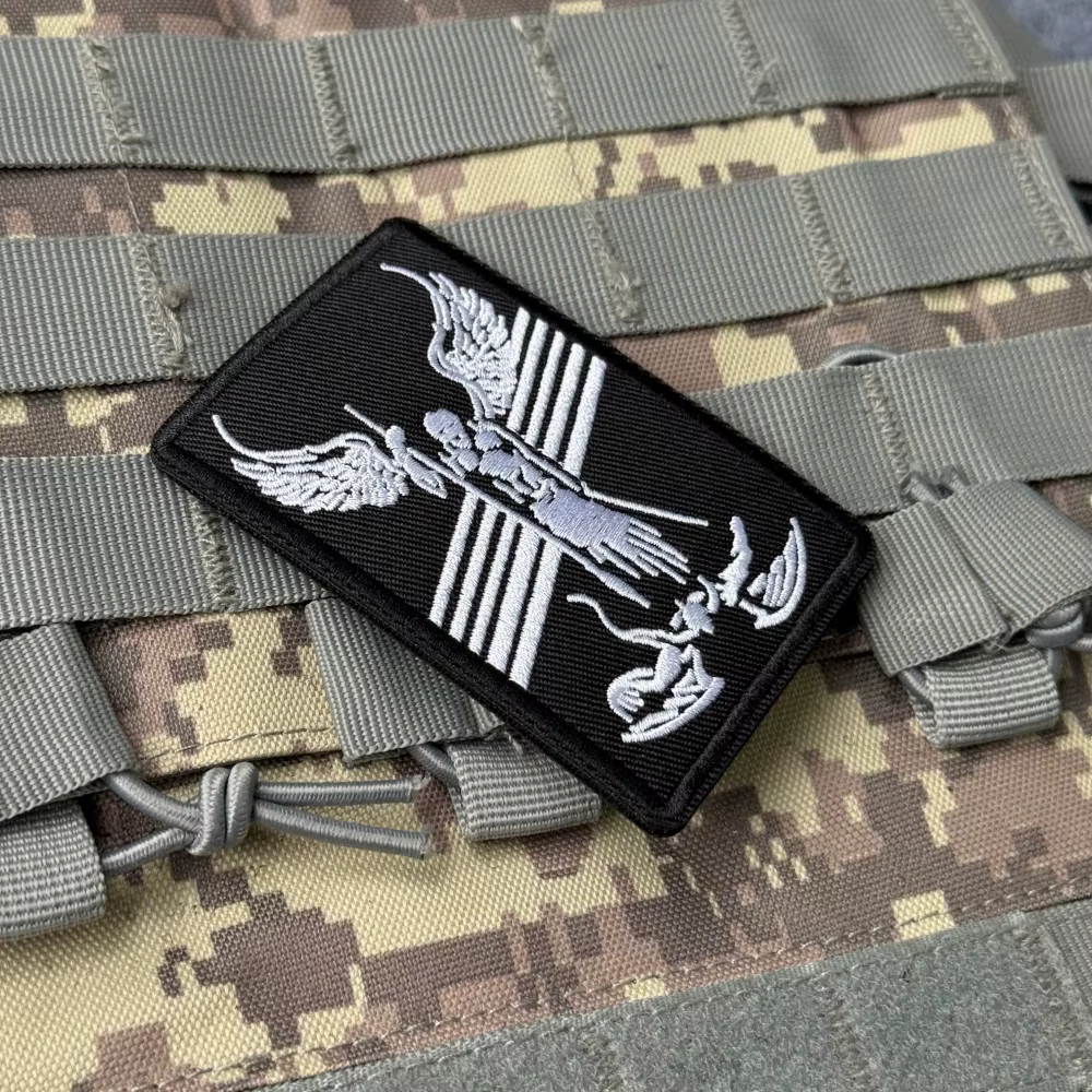Parche militar chevron Arcángel Morale con gancho y bucle