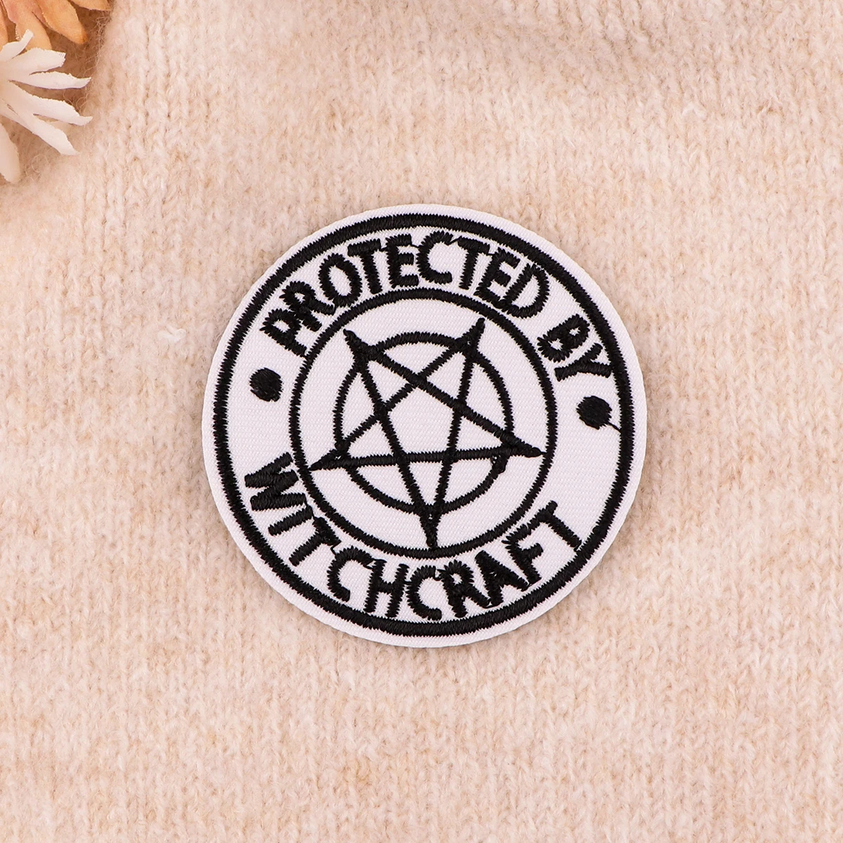 Parche bordado Halloween bruja - parches termoadhesivos para coser - imagen 4