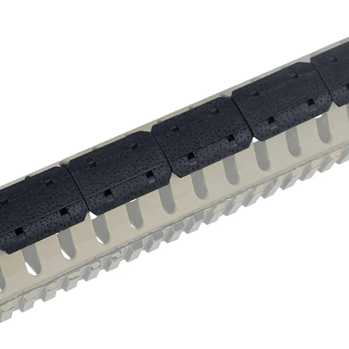 Sistema de cubierta de riel MLOK |   Paneles compatibles con KAC URX4 |   Juego de accesorios deportivos de tiro - imagen 2