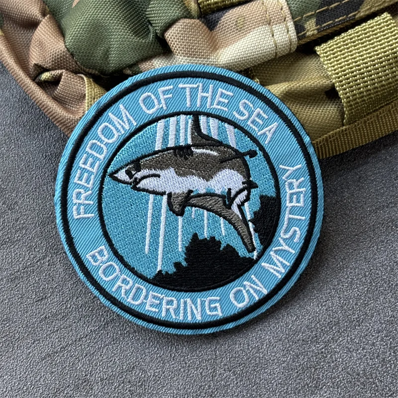 Pegatinas de parche bordado de tiburón para ropa, parches tácticos con gancho y bucle, pegatinas para mochila - imagen 2