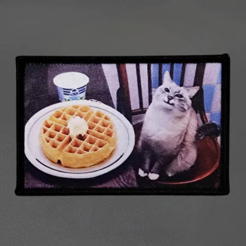 Parche táctico gato con cierre velcro para brazalete y mochila - imagen 2