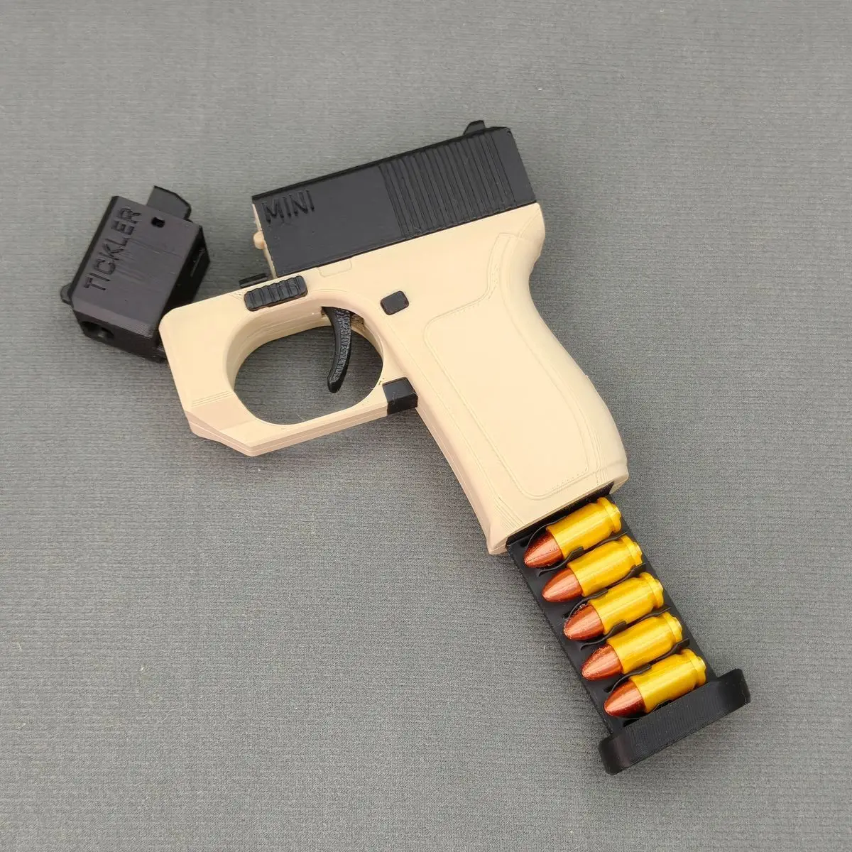 Llavero táctico réplica bomba 3D – Juguete antiestrés funcional - imagen 3