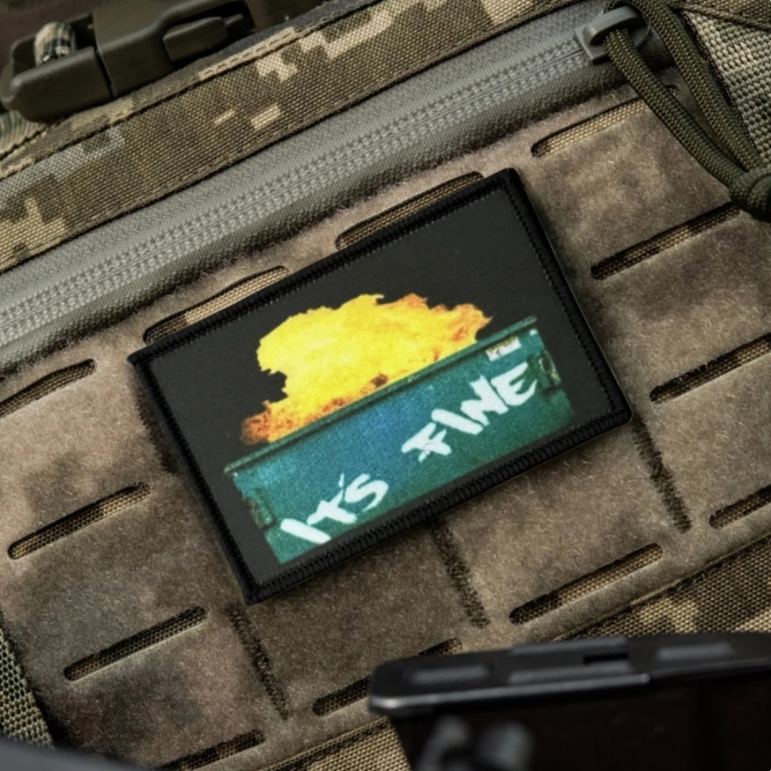Parche táctico moral "Dumpster Fire It's Fine", emblema militar personalizado, parches de gancho y bucle impresos para ropa, pegatina para mochila