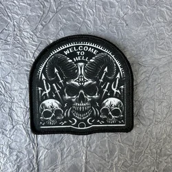 Parche calavera táctico adhesivo compatible MOLLE para mochilas