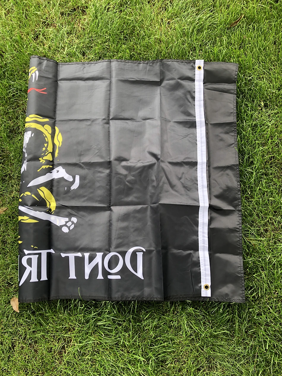 BANDERA SKY 90x150cm Cráneo Gadsden Bandera de serpiente 3x5 pies No pisar en mí Colgante Banner de poliéster Decoración interior al aire libre - imagen 5