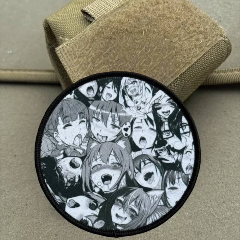 Parche táctico estampado chica anime con velcro para brazalete - imagen 4
