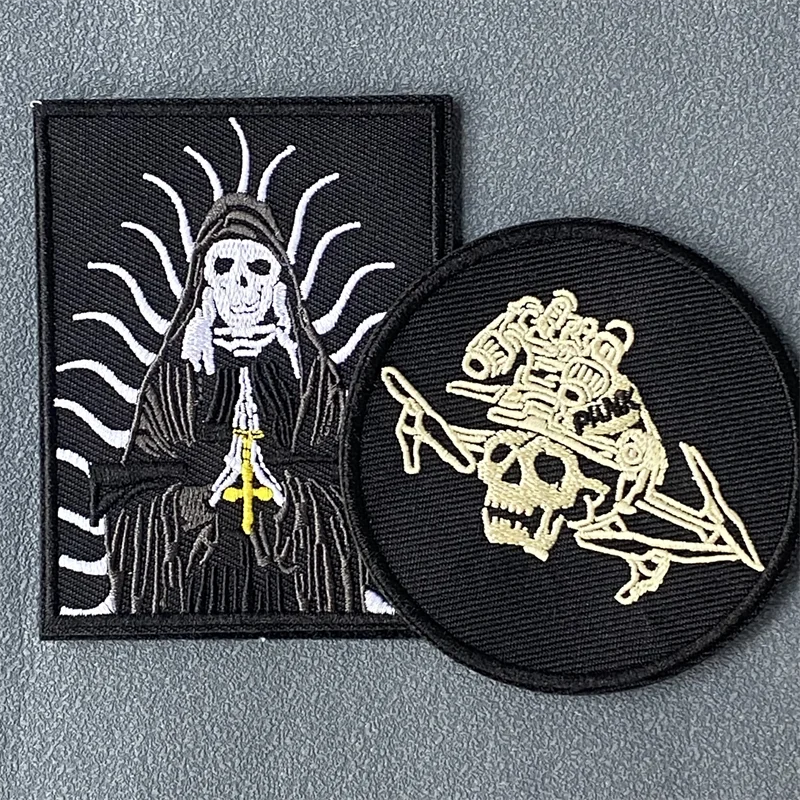 Parche táctico de calavera bordado, brazalete con gancho y bucle, insignia de moral militar, mochila, ropa, pegatina decorativa, brazalete