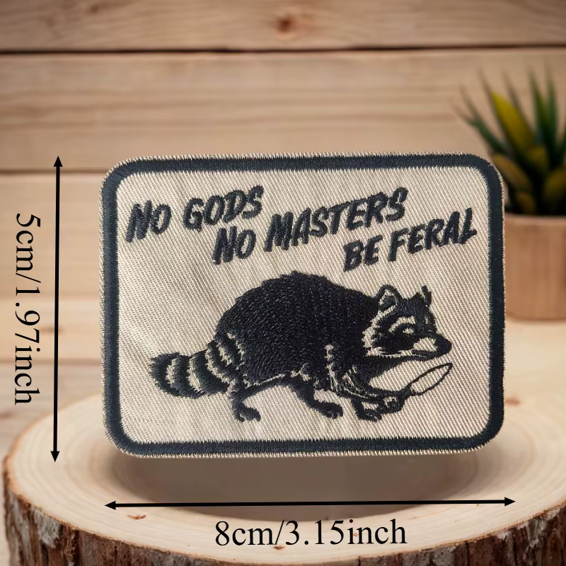 Parche bordado mapache No Gods No Masters – gancho y bucle para brazalete - imagen 4