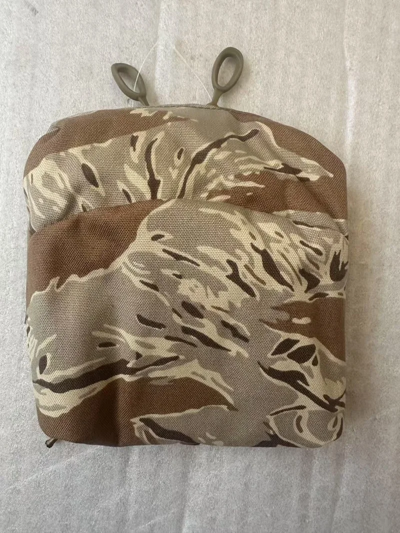 Deportes al aire libre FERRO 6X5 en bolsa médica cuadrada varios - imagen 2