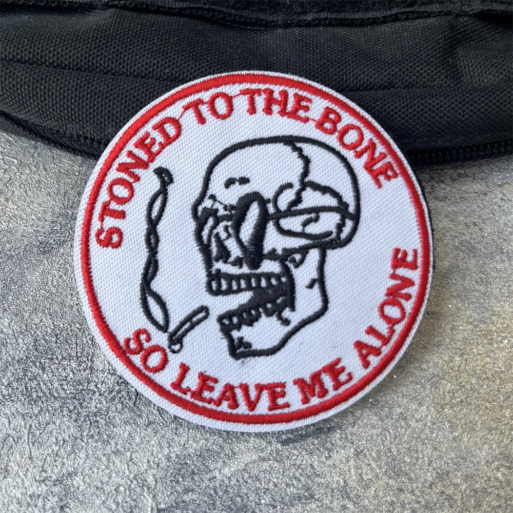 Parche aponado al hueso, tan me deja solo, insignia de moral táctica, parches bordados de gancho y bucle, pegatina para mochila militar - imagen 4