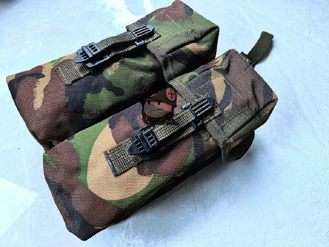 Bolsa doble porta-cargadores M16 G3 táctica con fijación MOLLE - imagen 3
