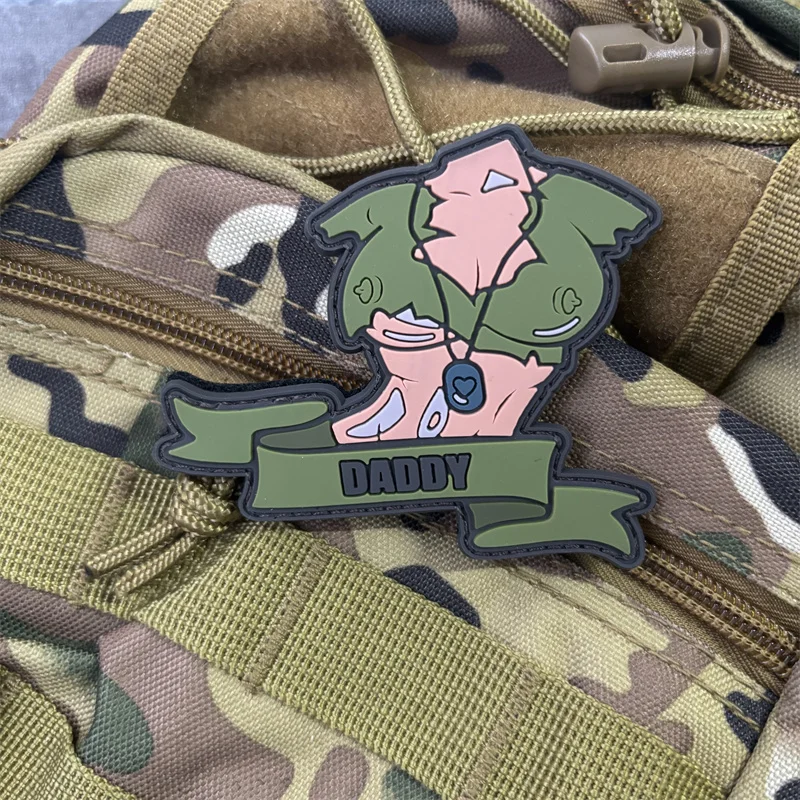 Parche táctico de PVC 3D para chica en ropa, insignia de moral, parche militar con gancho, pegatinas para mochila, brazalete - imagen 3