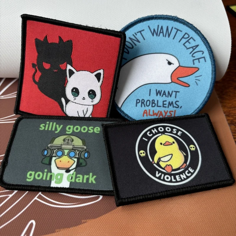 Parches tácticos de dibujos animados Silly Goose moral I Choose Violence, insignia impresa de pato amarillo, gancho y bucle, pegatinas de mochila de gato malvado