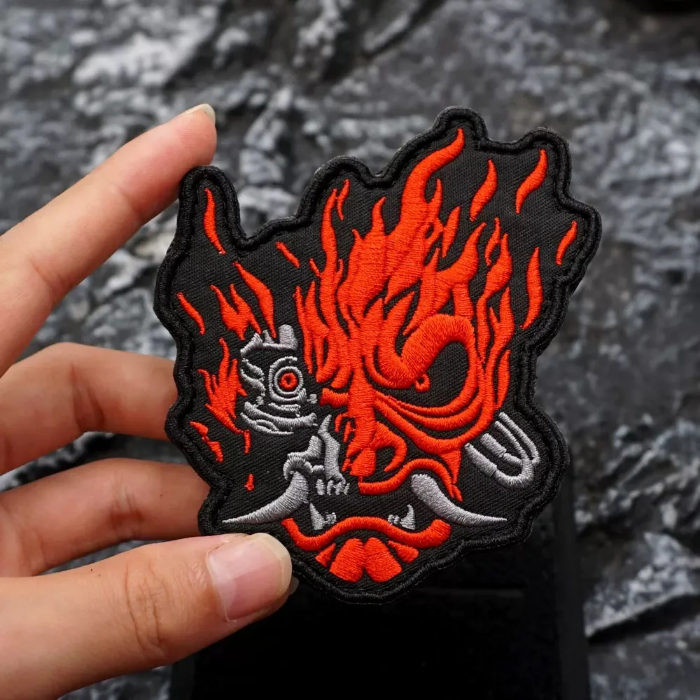 Insignia de moral del diablo rojo con colmillos, parches bordados con gancho y bucle, brazalete militar táctico, pegatina para mochila del ejército - imagen 2