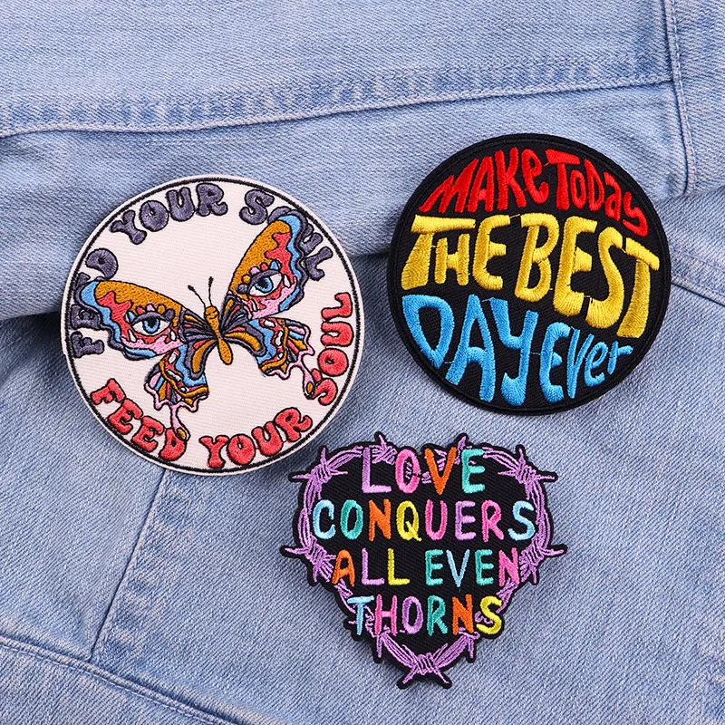 Parches de dibujos animados de mayo de 2024, parche bordado de letras/mariposas, parches termoadhesivos para ropa DIY - imagen 4
