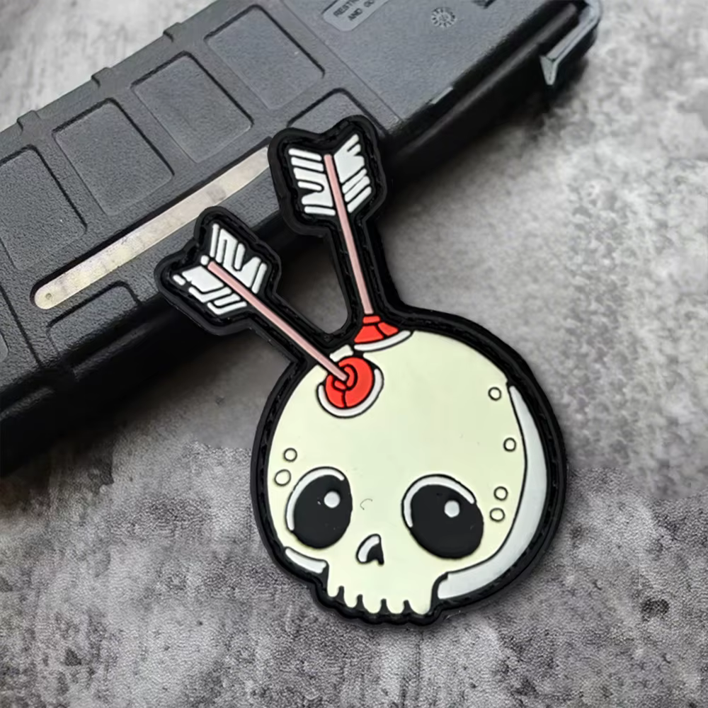 Parche táctico calavera y flecha PVC con velcro para mochila - imagen 5