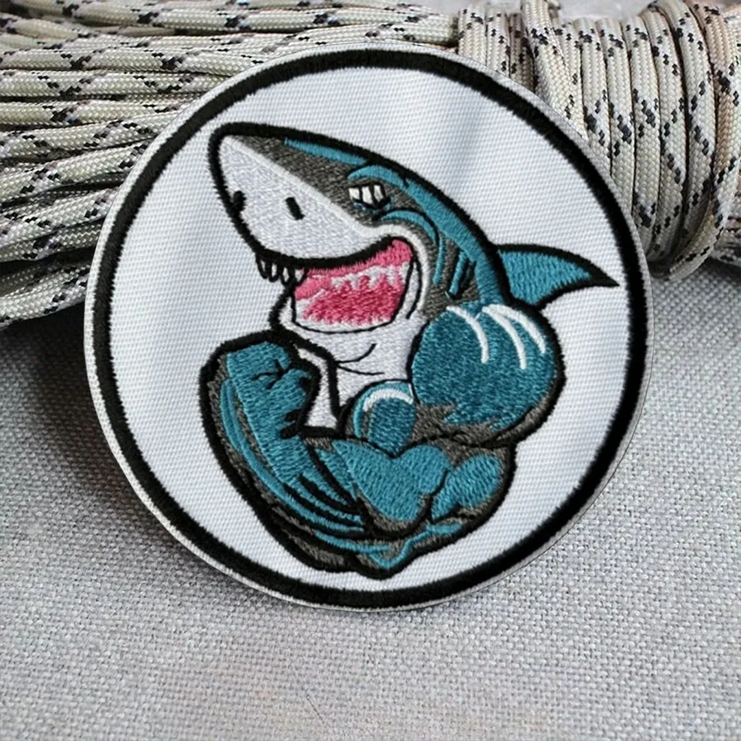 Parche táctico de tiburón musculoso, parches bordados con gancho y bucle, insignia de moral, brazalete del ejército militar, pegatinas para mochila - imagen 4