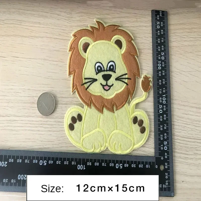 Parche bordado de dibujos animados para niños, parches de hierro personalizados para gatos, elefantes, osos, accesorios de ropa, venta al por mayor de - imagen 3