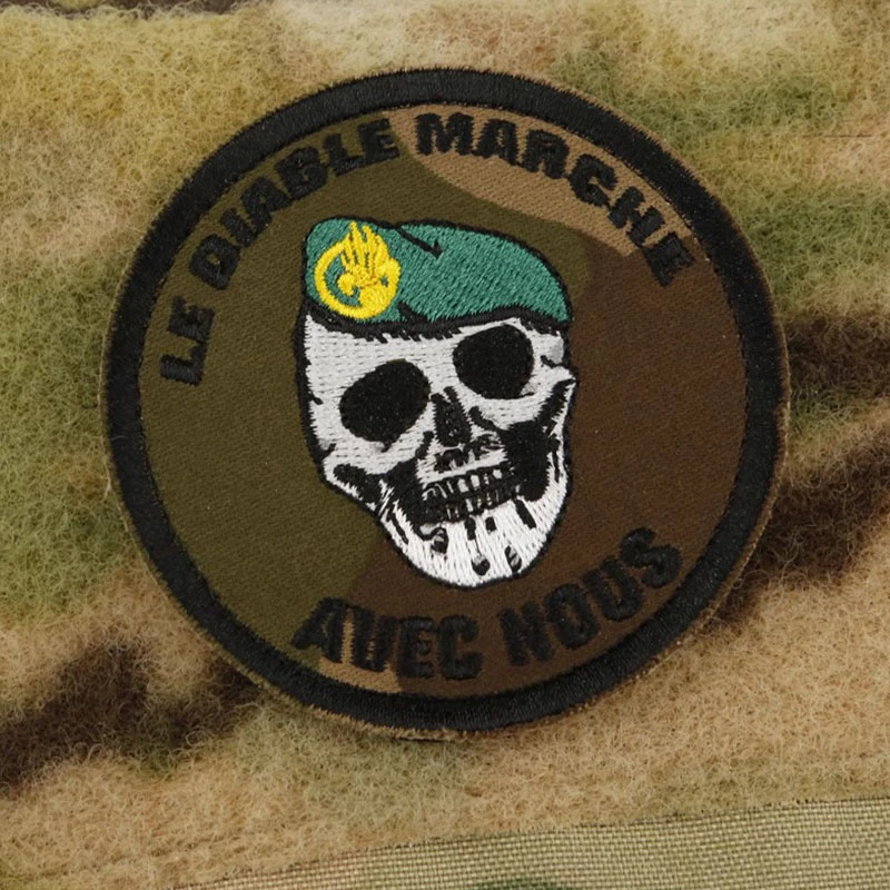 Parches bordados de la Legión Extranjera de Francia, 2 ° regimiento de paracaídas, insignia redonda de paseo con Diablo, Guerrero Honneur, decoración artesanal - imagen 4
