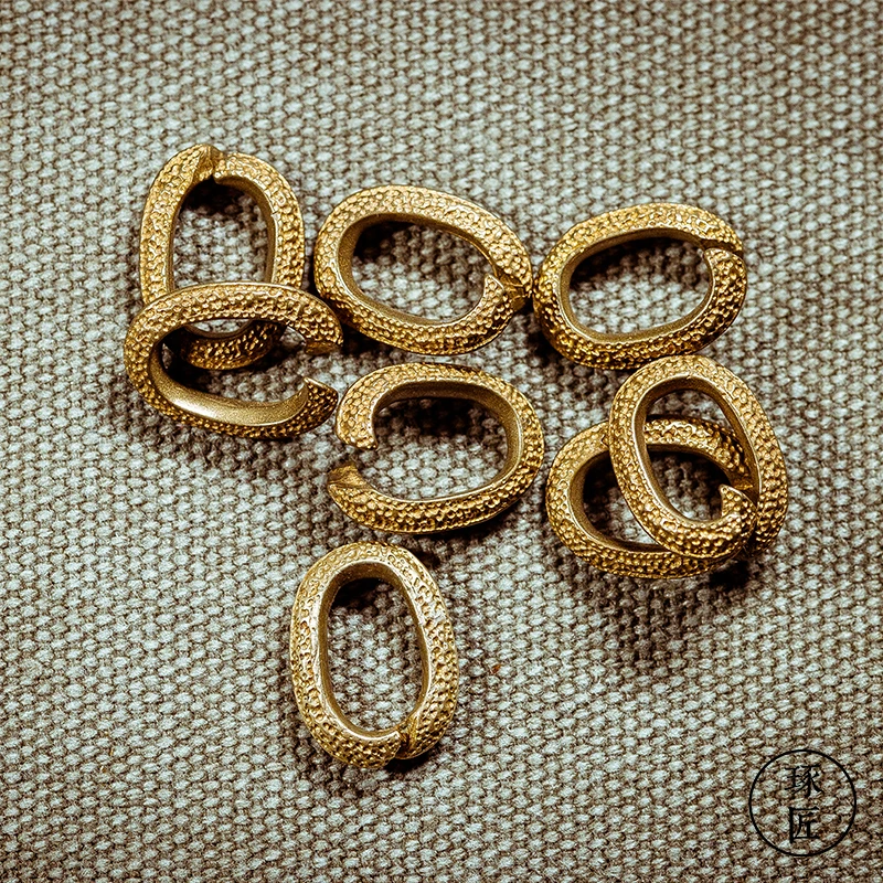 Llavero con patrón de meteorito de latón puro hecho a mano, Aramco caqui Vintage, anillo de apertura - imagen 3