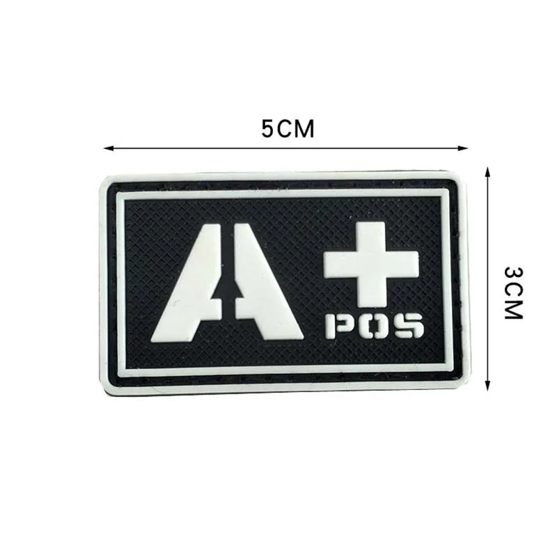 Parche táctico luminiscente de primeros auxilios en PVC - imagen 4