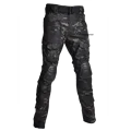 black camoufla pants
