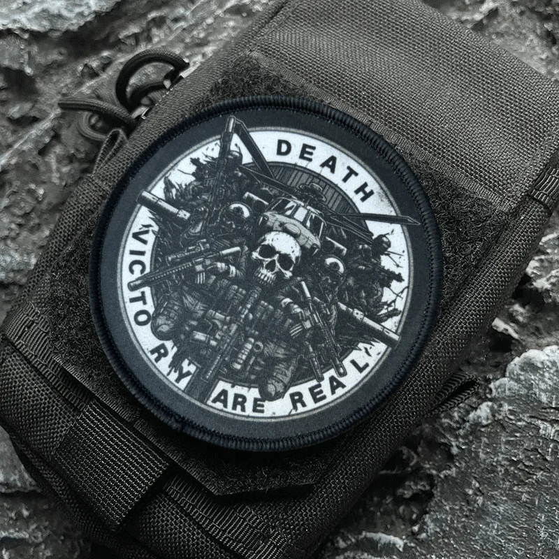 Emblema de gancho y bucle con estampado de calavera, parche táctico de moral REAL, insignia militar, brazalete de combate, pegatinas para mochila - imagen 5