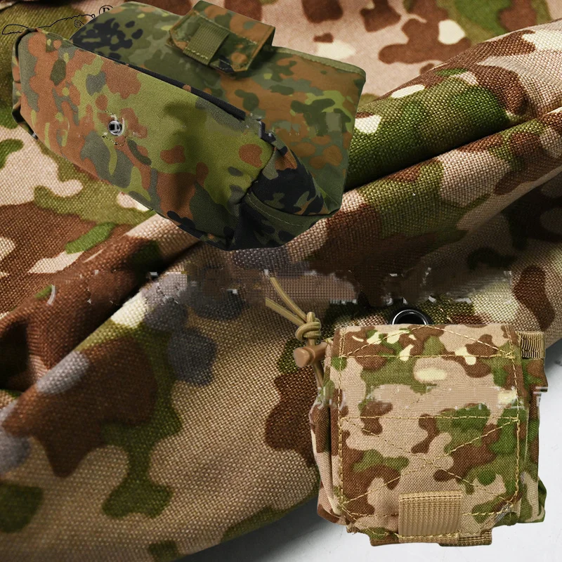 Bolsa táctica MOLLE Flecktarn plegable para cargadores