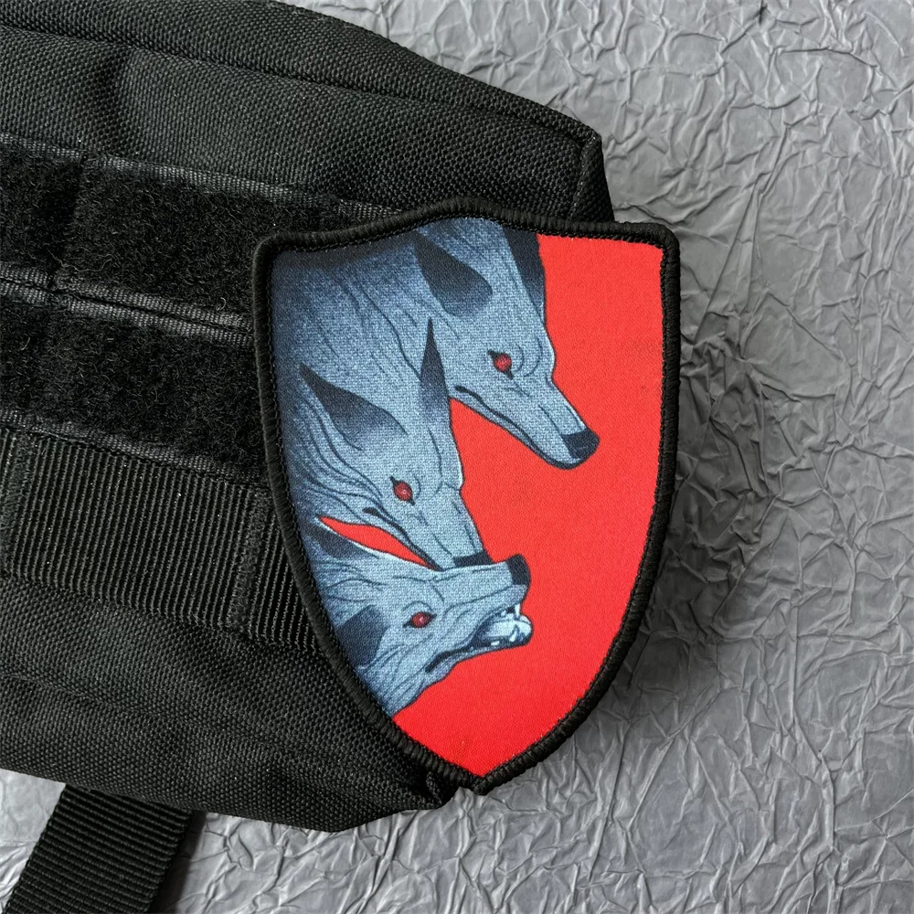 Cerberus parche con estampado de lobo de tres cabezas, gancho y bucle, soldados de drones rusos, parches tácticos militares, mochila - imagen 4