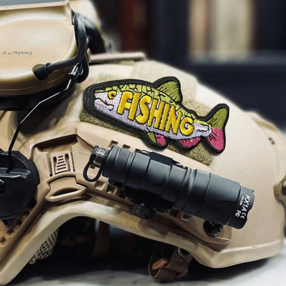 Parche táctico de pesca, parches bordados con gancho y bucle divertidos, insignia de moral militar, brazalete del ejército, pegatinas para mochila