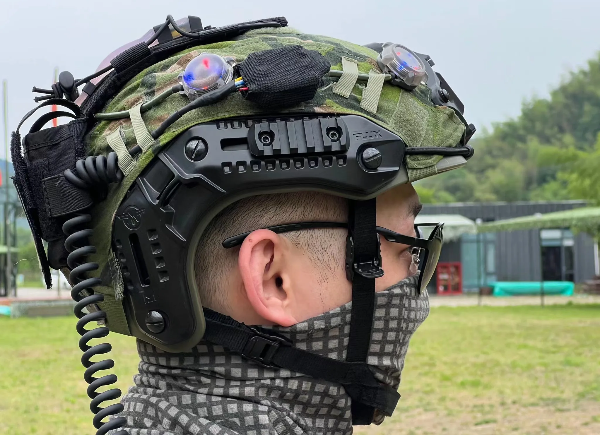 Ventiladores del ejército de secado rápido para montar al aire libre, Camuflaje nocturno de arena, bufanda de turbante de cinco hojas grande Tabby Mc de cuatro grupos Deban - imagen 3