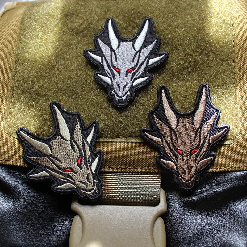 Accesorios para bolsa al aire libre, insignia de cabeza de dragón, chaqueta de moral bordada, mochila, parches de gancho y bucle para ropa - imagen 3