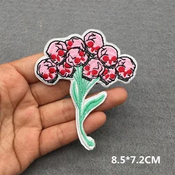 Parche táctico calavera punk bordado rosa para ropa militar