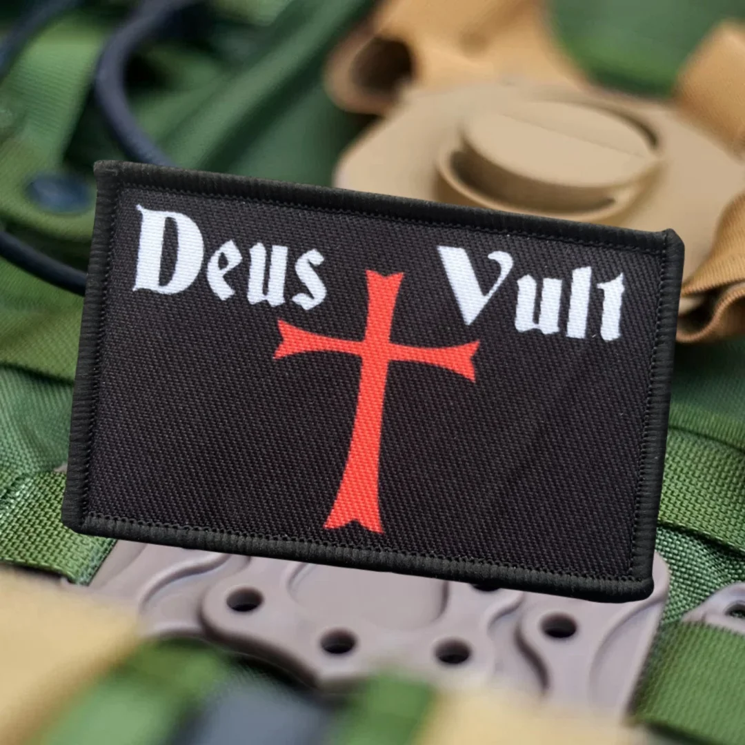 Parche cruzado cruzado Deus Vult, insignia de moral táctica, brazalete del ejército militar, parches de bucle de gancho impresos, pegatina para mochila de ropa - imagen 2