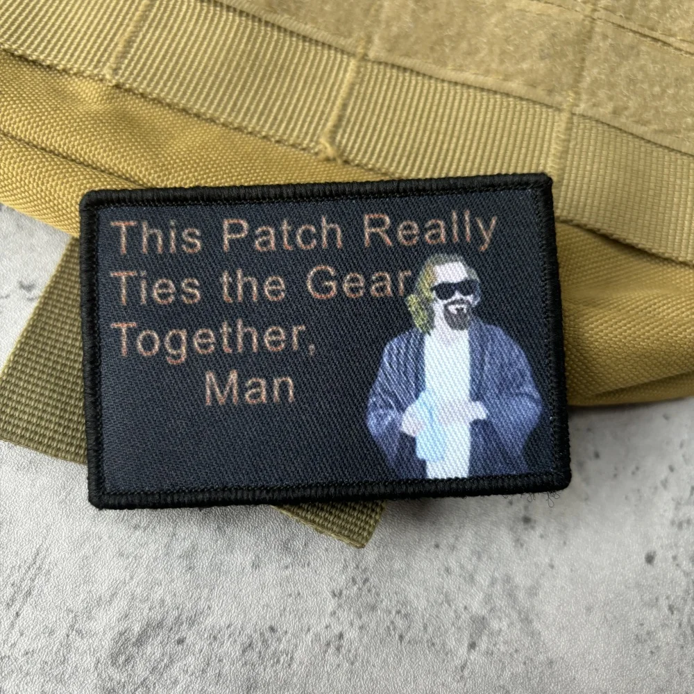 "Este parche realmente atado el engranaje juntos, hombre" Parche táctico moral Impresión emblema de gancho y bucle brazalete militar pegatinas para mochila - imagen 2