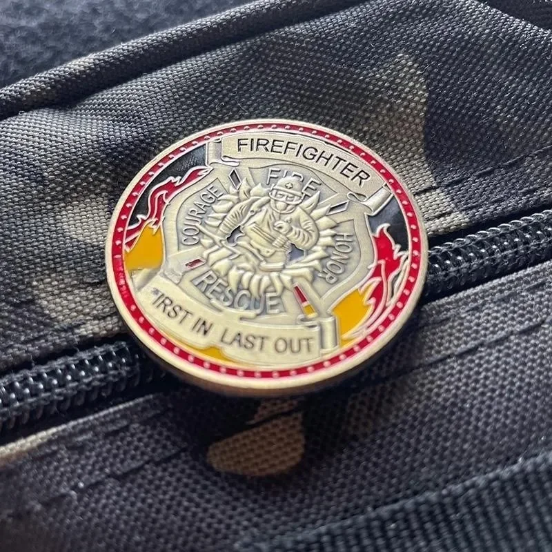 Insignia de moral de Honor con alarma de incendios, emblema de Metal de ser valiente, decoración de brazalete, accesorios tácticos, parches de gancho y bucle - imagen 5