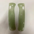 1 pair Jade green