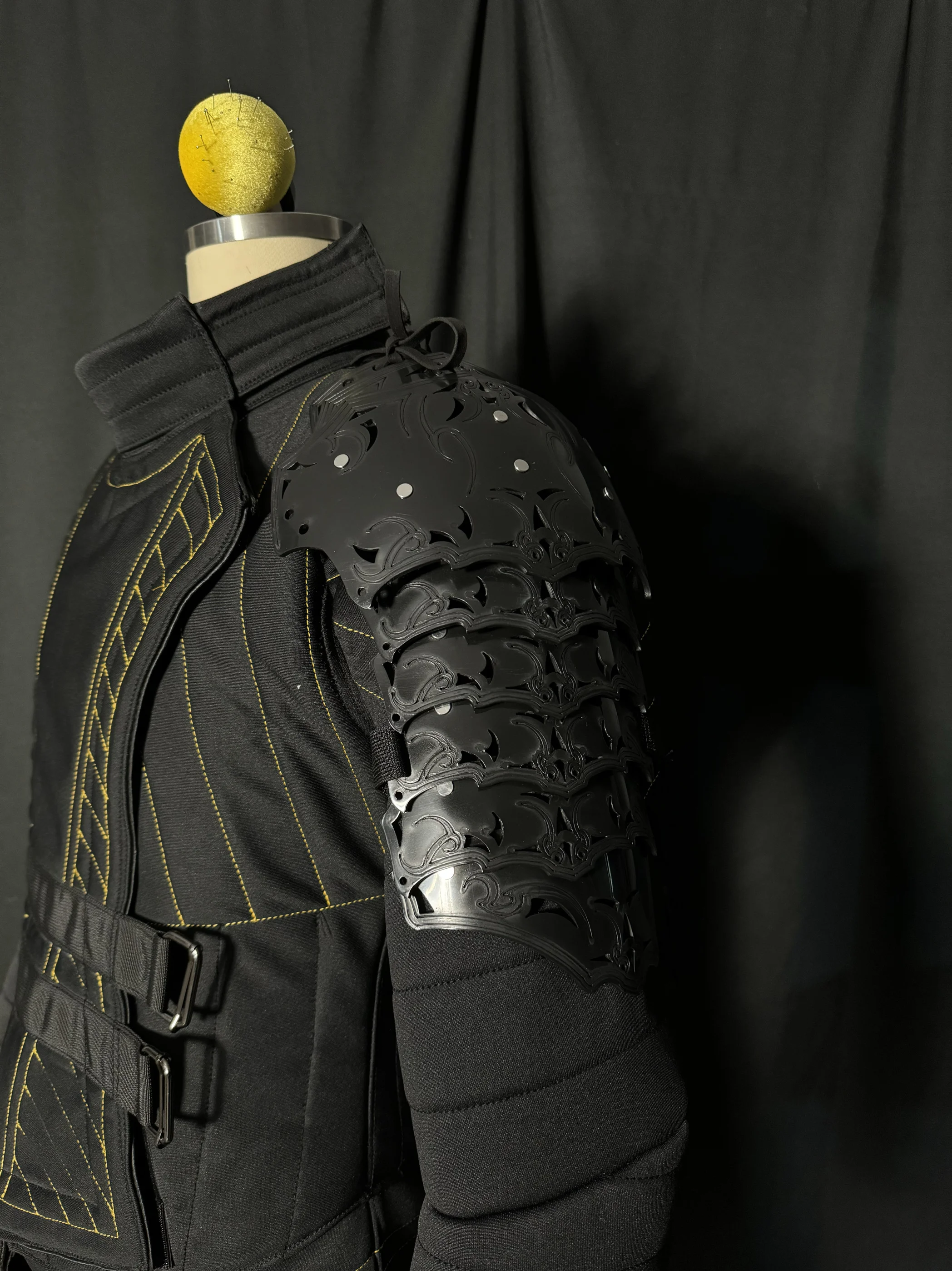 Outdoor Soldier Strike Protección de hombros externa ultraligera (juego de pares)