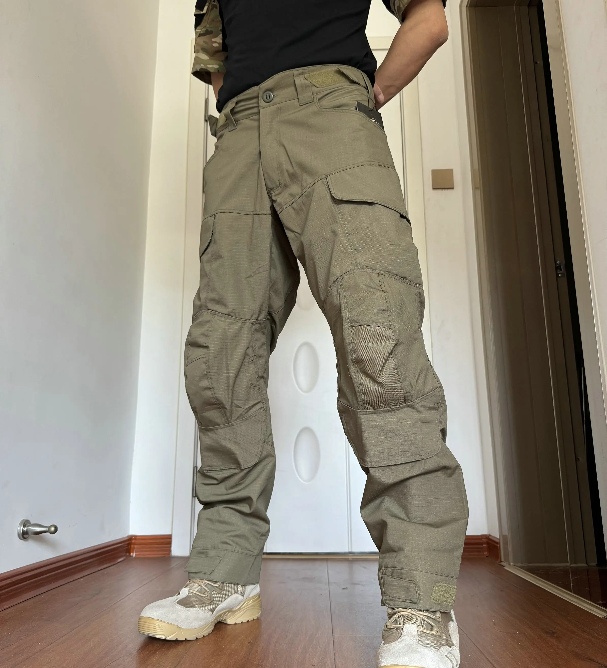 Pantalones de asalto tácticos para hombre, pantalones de adiestramiento al aire libre resistentes a los arañazos, pantalones de trabajo, pantalones de combate y montañismo