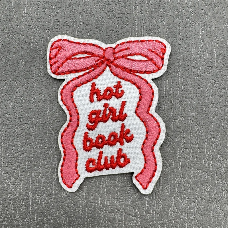 Parche bordado de corazón rosa con letras – Termoadhesivo para coser - imagen 5