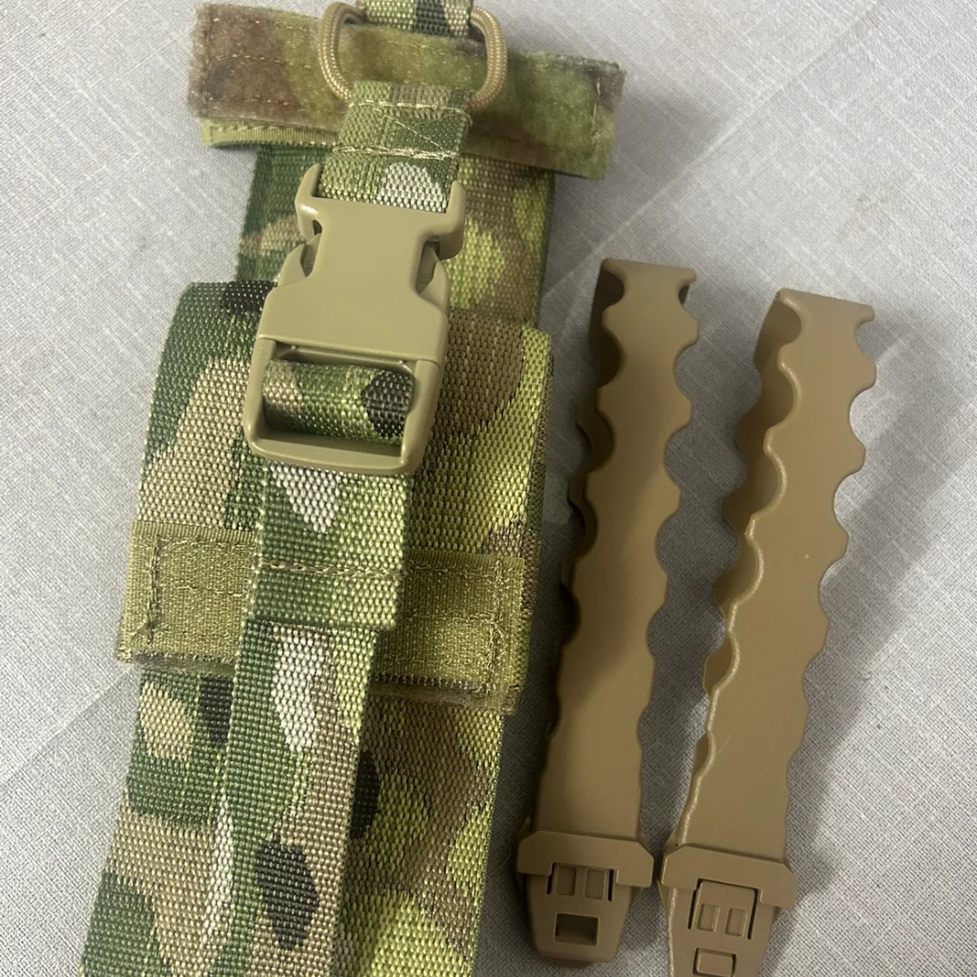 Paquete de radio de camuflaje táctico al aire libre MC 148 152 Radio disponible bolsa de accesorios Molle - imagen 4